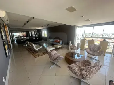 Apartamento com 3 Quartos à venda, 181m² no Fundinho, Uberlândia