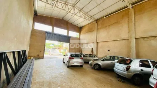 Galpão/Depósito/Armazém para alugar, 280m² no Jardim Canaã, Uberlândia