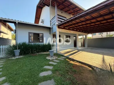 Casa com 3 Quartos à venda, 151m² no Barra do Rio Cerro, Jaraguá do Sul