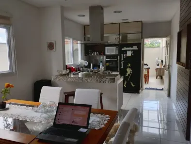 Sobrado com 3 Quartos à venda, 130m² no Jardim Alvorada, São José dos Campos