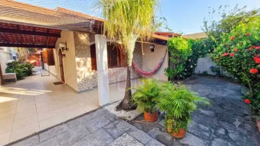 Casa de Condomínio com 4 Quartos à venda, 203m² no Itaipu, Niterói