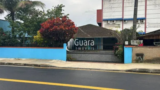Casa com 4 Quartos à venda, 110m² no Centro, Guaramirim