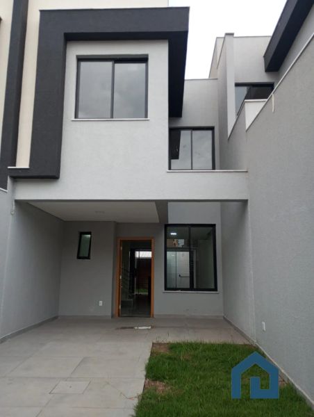 Casa com 3 quartos — Santa Amélia, Belo Horizonte