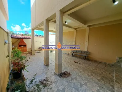 Casa com 4 Quartos à venda, 210m² no Santa Amélia, Belo Horizonte