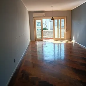 Apartamento com 3 Quartos à venda, 148m² no Moinhos de Vento, Porto Alegre