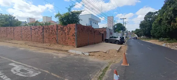 Lote/Terreno à venda, 330m² no Gurupi, Teresina