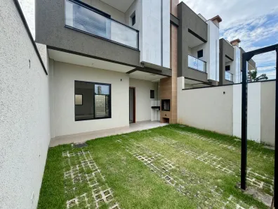 Sobrado com 3 Quartos à venda, 102m² no Cohapar, Guaratuba