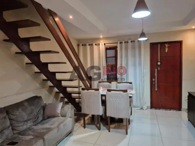 Casa com 2 Quartos à venda, 77m² no Curicica, Rio de Janeiro