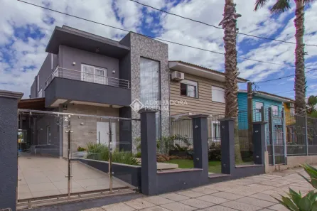 Casa com 3 Quartos à venda, 185m² no Lomba do Pinheiro, Porto Alegre