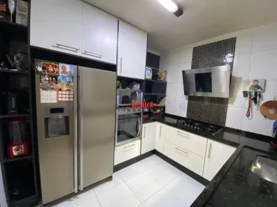 Apartamento com 2 Quartos à venda, 60m² no Vila Taquari, São Paulo