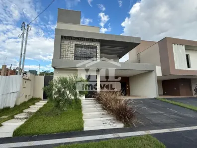 Sobrado com 4 Quartos à venda, 213m² no Jardins Barcelona, Senador Canedo