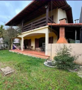 Casa com 3 Quartos à venda, 250m² no Panorama, Teresópolis