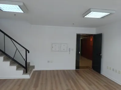 Sala Comercial para venda ou aluguel, 150m² no Indianópolis, São Paulo