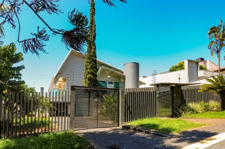 Casa com 6 Quartos à venda, 400m² no Centro, Foz do Iguaçu