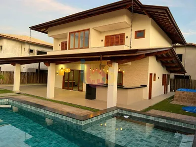Casa com 5 Quartos à venda, 300m² no Olivença, Ilhéus