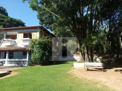 Fazenda/Sítio com 3 Quartos à venda, 400m² no Sousas, Campinas