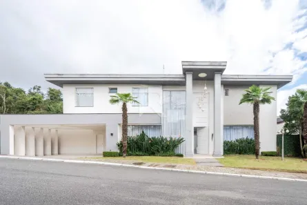 Casa com 4 Quartos para alugar, 458m² no São Braz, Curitiba