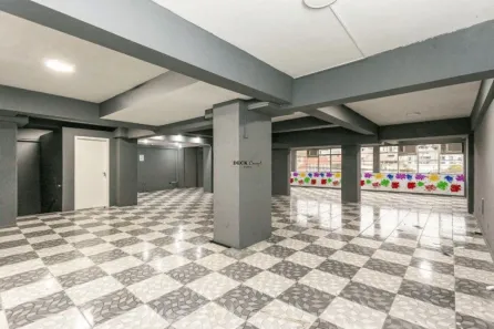 Ponto Comercial à venda, 252m² no Bacacheri, Curitiba