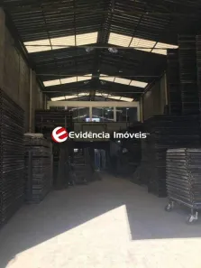 Galpão/Depósito/Armazém para alugar, 200m² no Santa Terezinha, Santo André