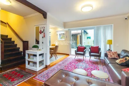 Casa de Condomínio com 4 Quartos à venda, 320m² no Cristal, Porto Alegre