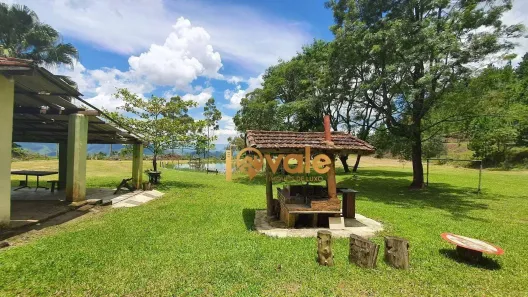 Fazenda/Sítio com 1 Quarto à venda, 60m² no Alto do Piracuama, Pindamonhangaba