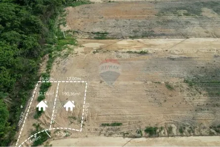 Lote/Terreno à venda, 372m² no Núcleo Urbano, Redenção