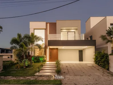 Casa de Condomínio com 4 Quartos à venda, 330m² no Cidade Alpha, Eusébio