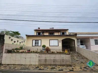 Sobrado com 3 Quartos à venda, 244m² no Ipiranga, São José