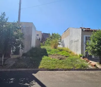 Imóvel Comercial à venda, 150m² no Jardim Marília, Bauru