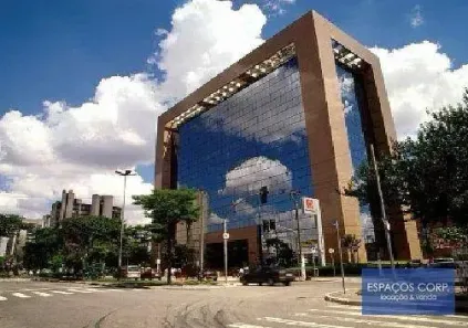 Prédio Comercial para alugar, 884m² no Cidade Monções, São Paulo