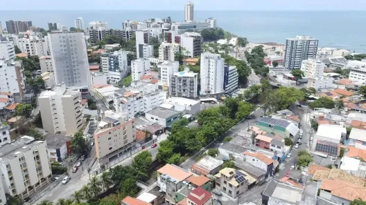 Lote/Terreno com 1 Quarto à venda, 743m² no Rio Vermelho, Salvador