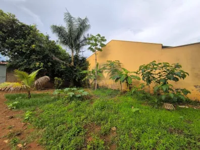 Lote/Terreno à venda, 360m² no Recreio dos Bandeirantes, Uberaba