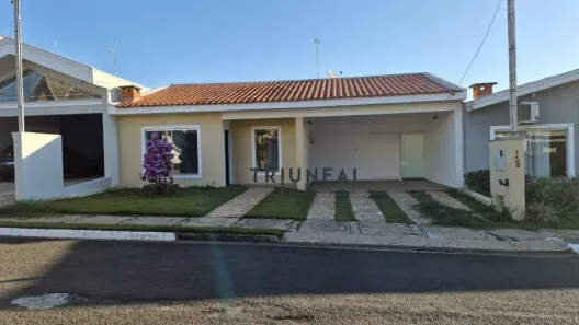 Casa de Condomínio com 3 Quartos para alugar, 137m² no Jardim Marabá, Itapetininga