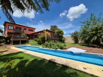Casa de Condomínio com 3 Quartos para alugar, 219m² no Jundiaquara, Araçoiaba da Serra