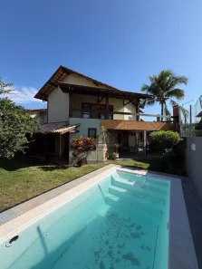 Casa com 4 Quartos para venda ou aluguel, 350m² no Camboinhas, Niterói
