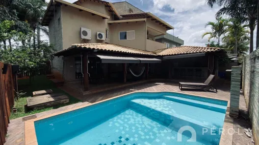 Casa de Condomínio com 4 Quartos à venda, 354m² no Jardins Atenas, Goiânia