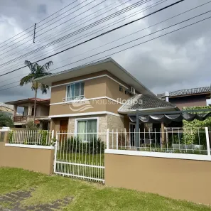Casa com 5 Quartos à venda, 167m² no Campeche, Florianópolis