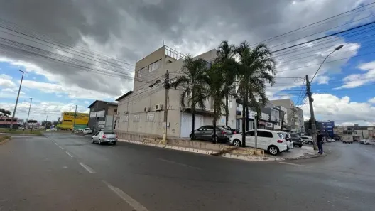 Prédio Comercial com 2 Quartos à venda, 780m² no Área de Desenvolvimento Econômico, Brasília