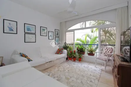 Apartamento com 3 Quartos à venda, 106m² no Mont Serrat, Porto Alegre