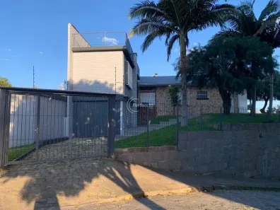 Casa com 4 Quartos à venda, 200m² no Pio X, Caxias do Sul