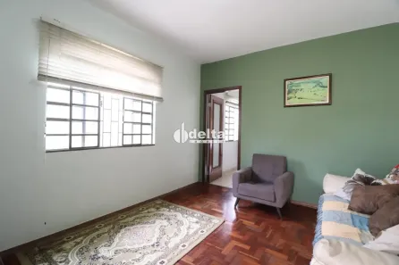 Casa com 3 Quartos para alugar, 175m² no Brasil, Uberlândia