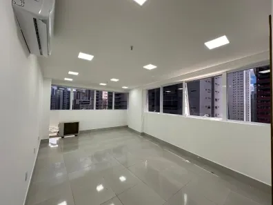 Sala Comercial à venda, 30m² no Jardim Goiás, Goiânia