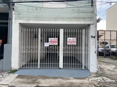 Casa com 2 Quartos para alugar, 100m² no Centro, Taubaté