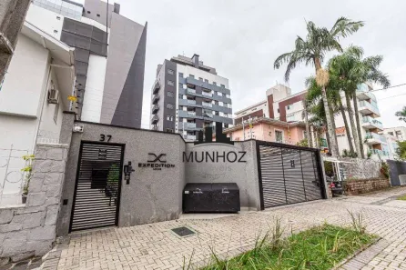 Apartamento com 2 Quartos à venda, 58m² no Centro, Curitiba