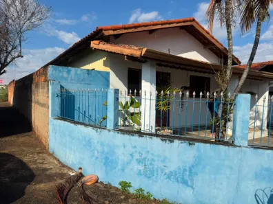 Casa com 2 Quartos à venda, 70m² no , Holambra