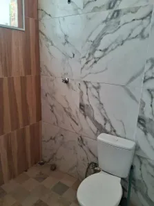 Fazenda/Sítio com 3 Quartos para alugar, 340m² no Vila Irany, Goiânia