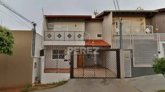 Sobrado com 3 Quartos à venda, 110m² no Vila Planalto, Campo Grande