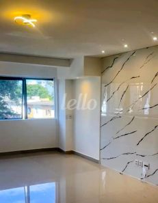 Sala Comercial à venda, 40m² no Vila Gilda, Santo André