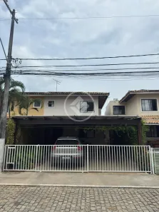Casa de Condomínio com 3 Quartos à venda, 200m² no Piatã, Salvador