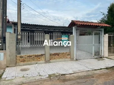 Casa com 2 Quartos para alugar, 90m² no Parque da Matriz, Cachoeirinha